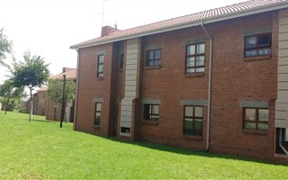 3 Bedroom Apartment in Ruimsig