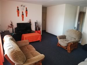 2 Bed Apartment in Montana Park