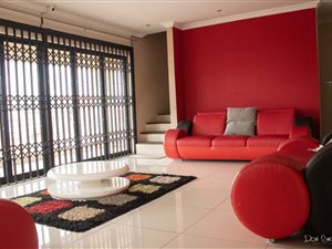 4 Bed House in Havenside