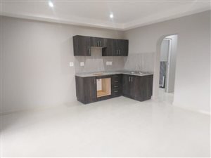 2 Bed Apartment in Clare Estate