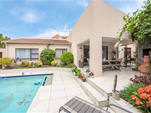 3 Bed Cluster in Magaliessig