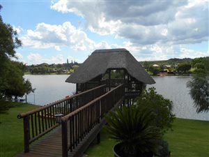 8.9 ha Farm in Miravaal
