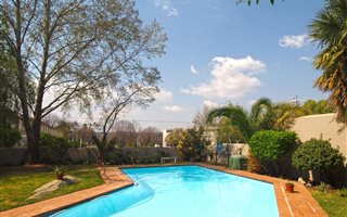 1 Bedroom Townhouse in Elton Hill