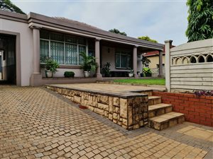 3 Bed House in Woodlands