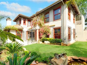 3 Bed Cluster in Melrose Estate