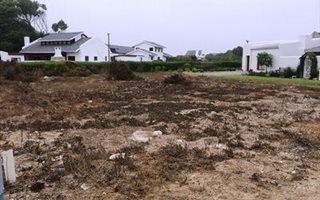 585 m² Land available in Jacobsbaai