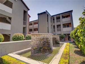 2 Bed Flat in Waverley