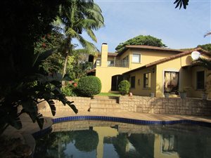 6 Bed House in Herrwood Park