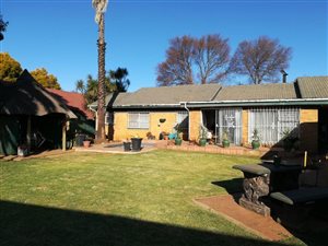 3 Bed House in Edelweiss