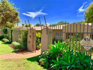 3 Bed House in Lynnwood Glen