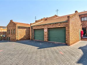 2 Bed Duplex in Birchleigh