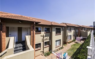 2 Bedroom Apartment in Glenvista