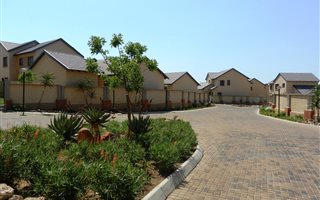 2 Bedroom Duplex in Noordwyk