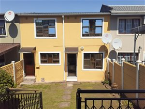 3 Bed House in Bombay Heights