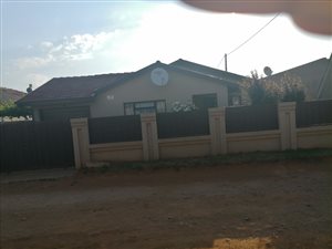 3 Bed House in Leondale