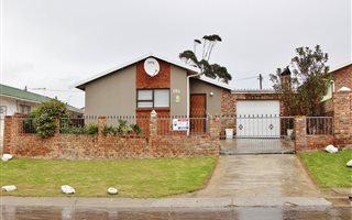 3 Bedroom House in Bethelsdorp