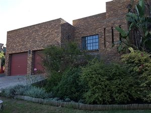 4 Bed House in Bonnievale