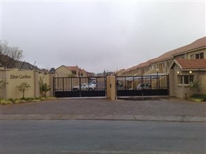 2 Bed Townhouse in Rynfield