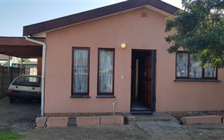 4 Bedroom House in Eersterivier