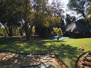 6 ha Farm in Byenespoort