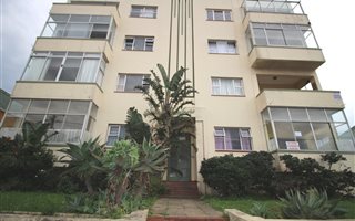 3 Bedroom Apartment in Quigney