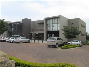 164 m² Commercial space in Fourways
