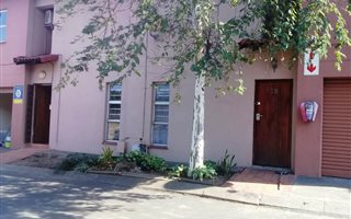 3 Bedroom Duplex in Arboretum