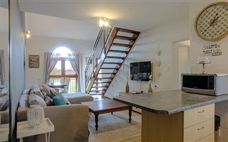 2 Bedroom Apartment in Epsom Downs