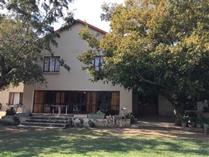 2.9 ha Farm in Nestpark AH