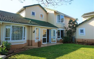 4 Bedroom Townhouse in Somerset Park