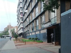 1 Bed Apartment in Sunnyside