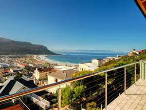 3 Bed House in Fish Hoek