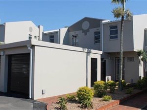 3 Bedroom Duplex in Prospect Hall
