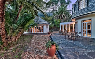 6 Bedroom House in Hout Bay and surrounds