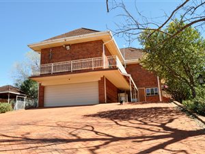 4.2 ha Farm in Rayton