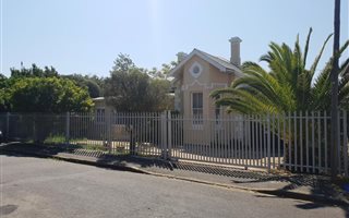 7 Bedroom House in Mowbray