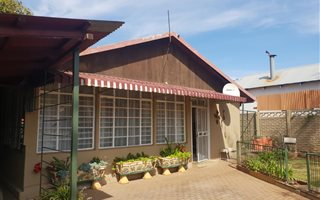 3 Bedroom House in Westdene