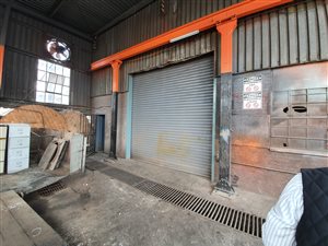 200 m² Industrial space in Robertsham