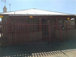 3 Bed House in Krugersdorp West