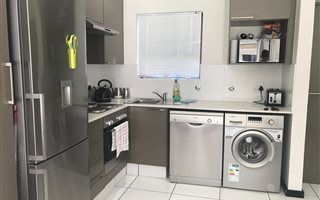 1 Bedroom Apartment in Lonehill
