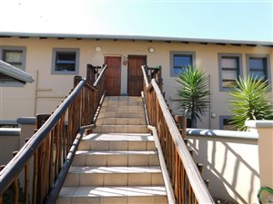 3 Bed Townhouse in Chancliff Ridge