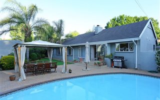 4 Bedroom House in Berario
