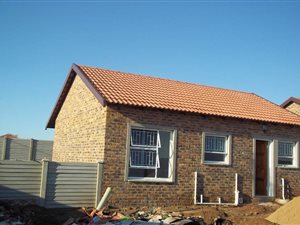 2 Bedroom Townhouse in Riversdale
