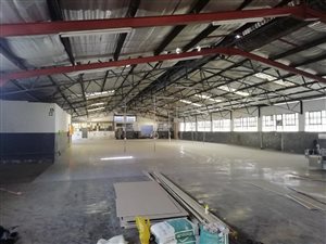 1200 m² Commercial space in Pinetown Central