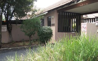 2 Bedroom Townhouse in Radiokop