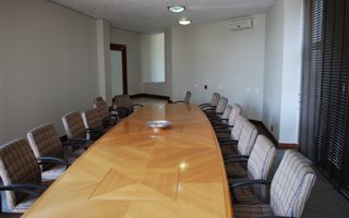 714 m² Office Space in Bryanston