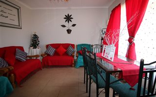 3 Bedroom House in Pacaltsdorp