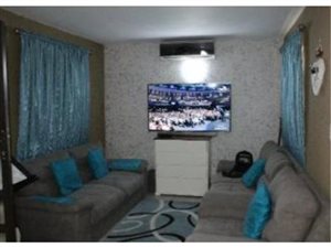 3 Bed House in Woodview