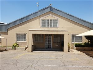 742 m² Industrial space in West Turffontein