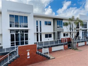 169 m² Commercial space in La Lucia